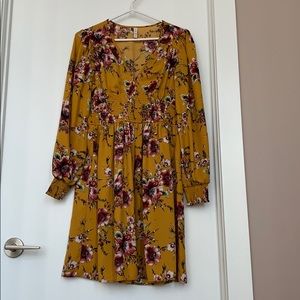 Almost new super cute floral dress